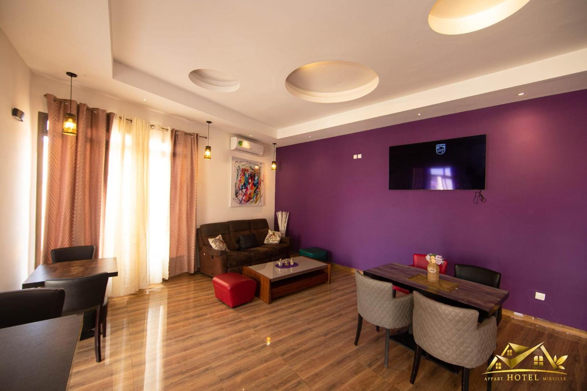 Appart Hotel Mireille Yaoundé Dış mekan fotoğraf