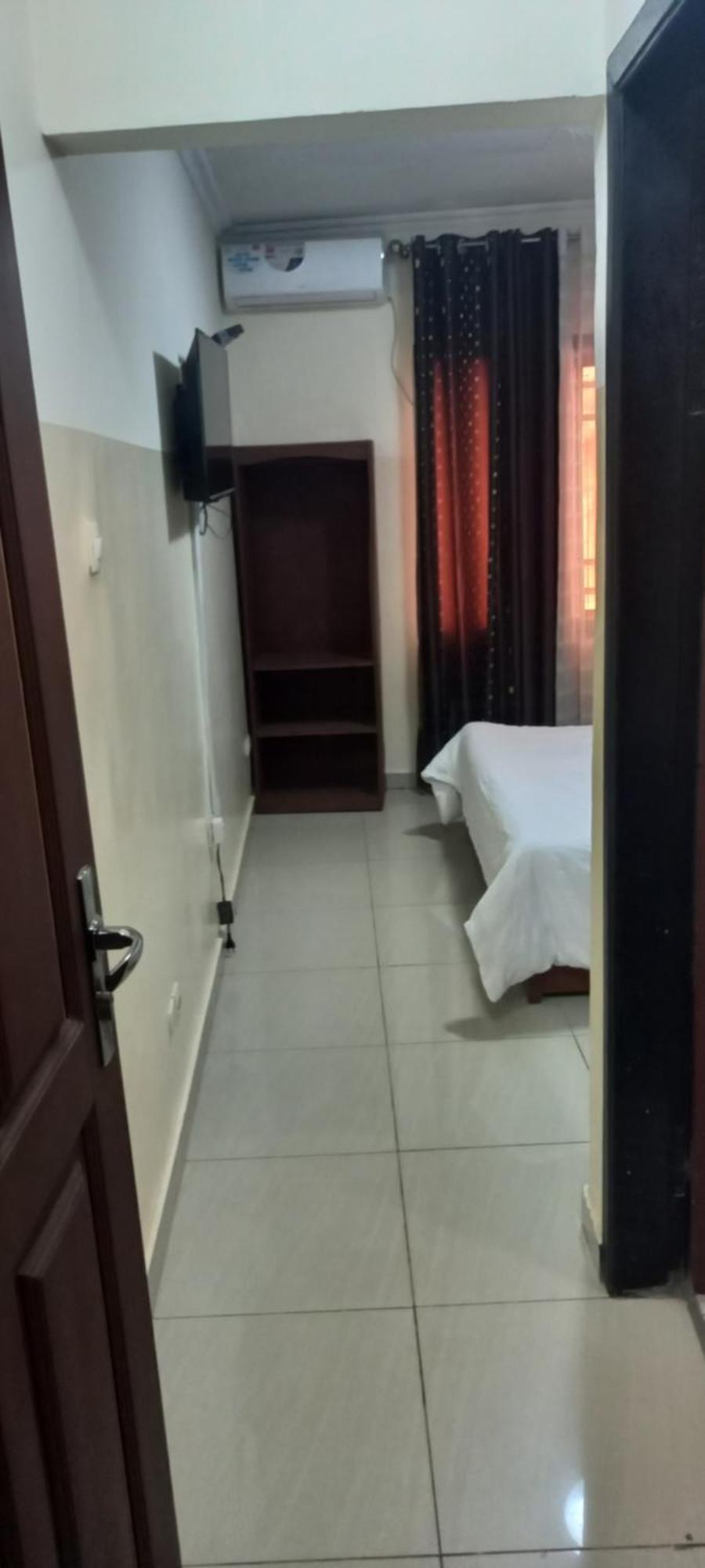 Appart Hotel Mireille Yaoundé Dış mekan fotoğraf